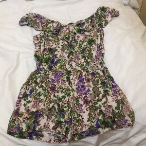 🌺Off the shoulder Romper🌼🌸